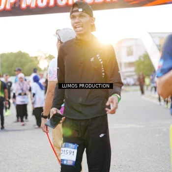 Runner Photo 7925990