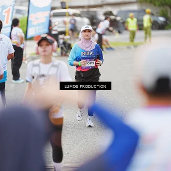 Runner Photo 7925998