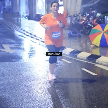 Runner Photo 7926003