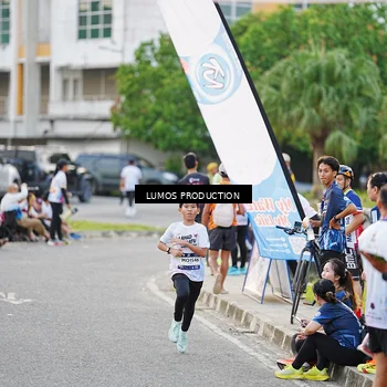 Runner Photo 7926007