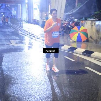 Runner Photo 7926008