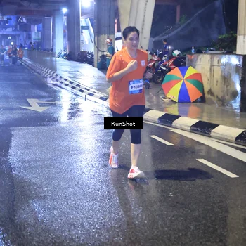 Runner Photo 7926012
