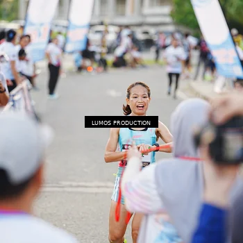Runner Photo 7926015
