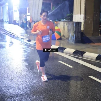 Runner Photo 7926027
