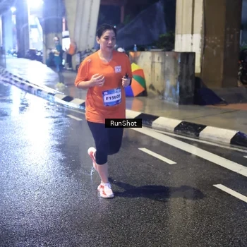 Runner Photo 7926030