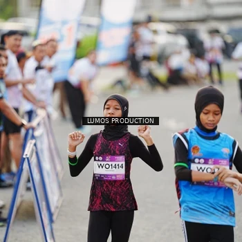 Runner Photo 7926034