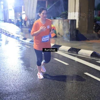Runner Photo 7926036