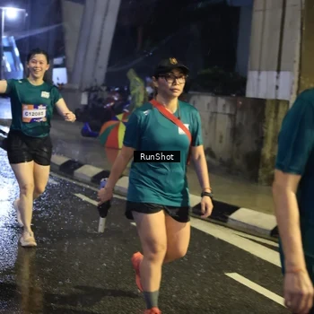 Runner Photo 7926041