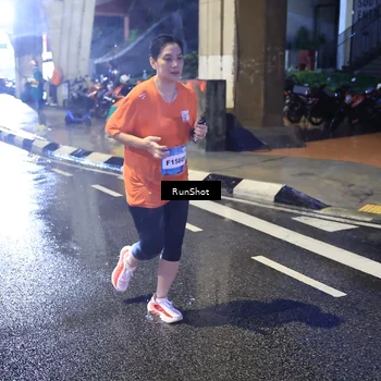 Runner Photo 7926049