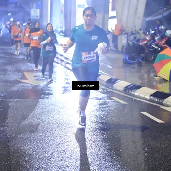 Runner Photo 7926067