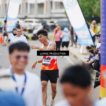 Runner Photo 7926072
