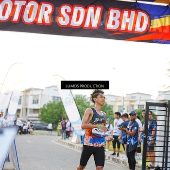 Runner Photo 7926082