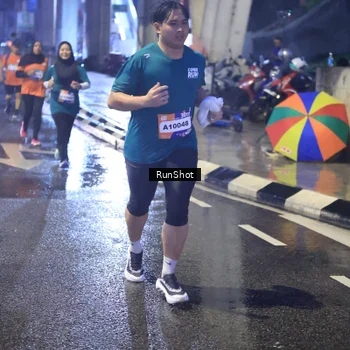 Runner Photo 7926083