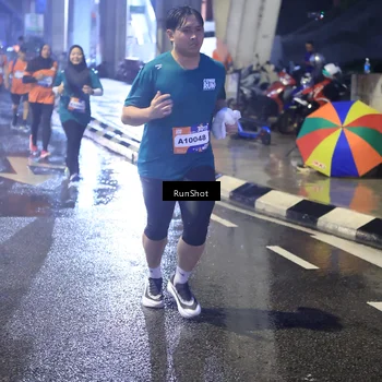 Runner Photo 7926084
