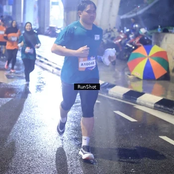 Runner Photo 7926086
