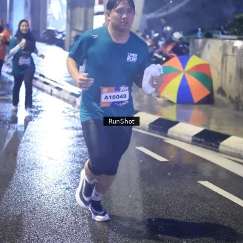 Runner Photo 7926096