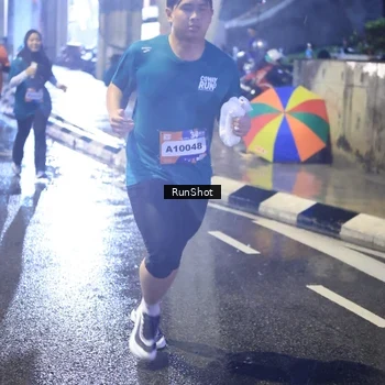 Runner Photo 7926099