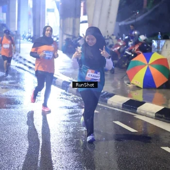 Runner Photo 7926108
