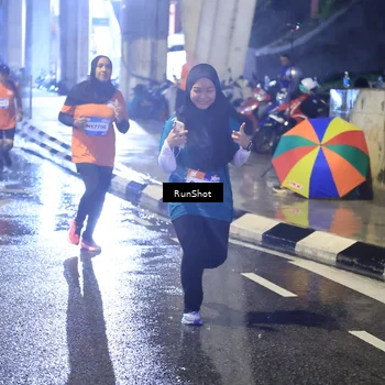Runner Photo 7926115