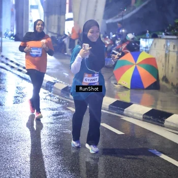 Runner Photo 7926121