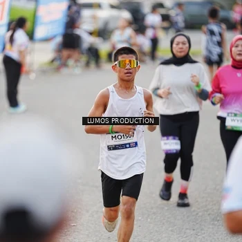 Runner Photo 7926133