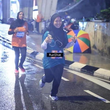 Runner Photo 7926134