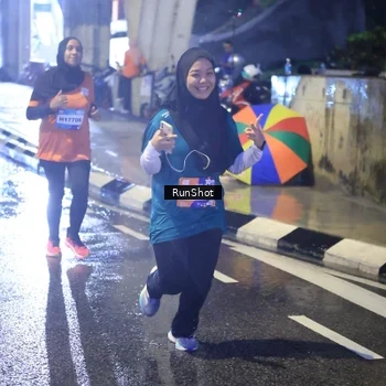Runner Photo 7926135