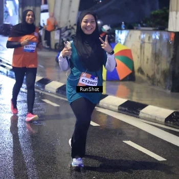 Runner Photo 7926140