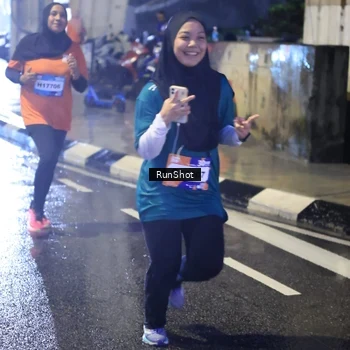 Runner Photo 7926150
