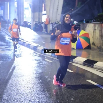 Runner Photo 7926159