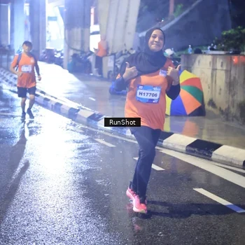 Runner Photo 7926161