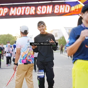 Runner Photo 7926163