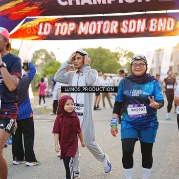 Runner Photo 7926188