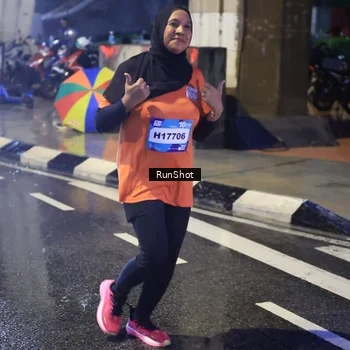 Runner Photo 7926191