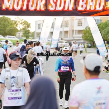 Runner Photo 7926215