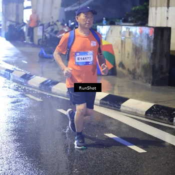 Runner Photo 7926237