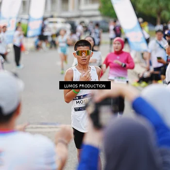 Runner Photo 7926241