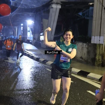 Runner Photo 7926242