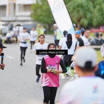 Runner Photo 7926258