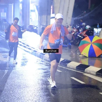 Runner Photo 7926267