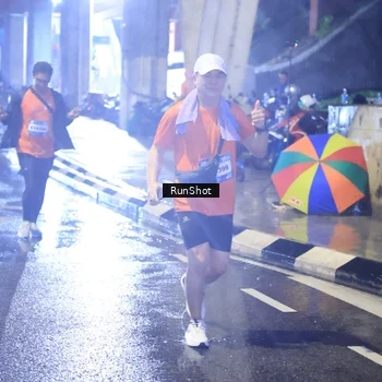 Runner Photo 7926276