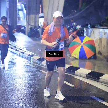 Runner Photo 7926282