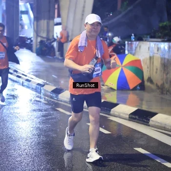 Runner Photo 7926297