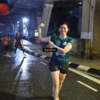Runner Photo 7926305