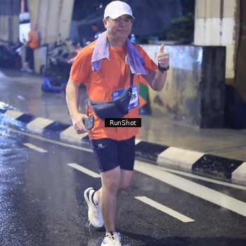 Runner Photo 7926311