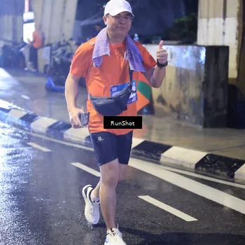 Runner Photo 7926317