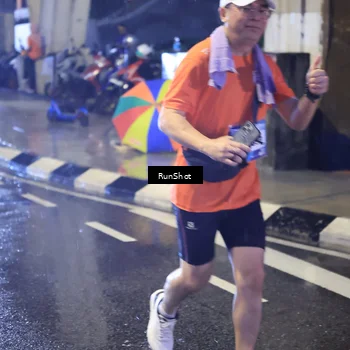 Runner Photo 7926326