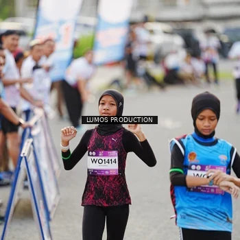 Runner Photo 7926331