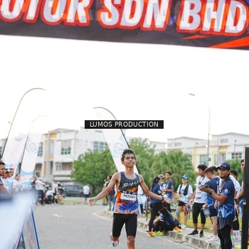 Runner Photo 7926342