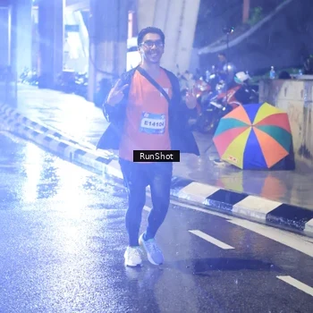 Runner Photo 7926351